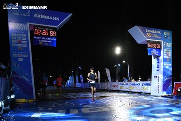 HO CHI MINH CITY NIGHT RUN EXIMBANK 2024 - Ảnh #2062641