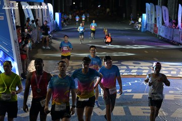 HO CHI MINH CITY NIGHT RUN EXIMBANK 2024 - Ảnh #2026386