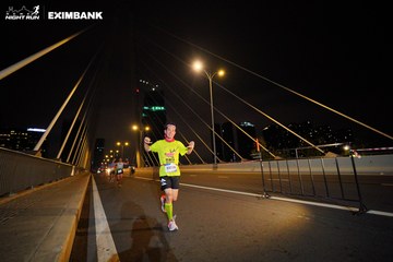 HO CHI MINH CITY NIGHT RUN EXIMBANK 2024 - Ảnh #2024537