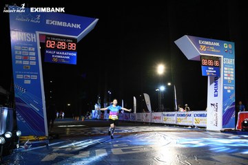 HO CHI MINH CITY NIGHT RUN EXIMBANK 2024 - Ảnh #2065097