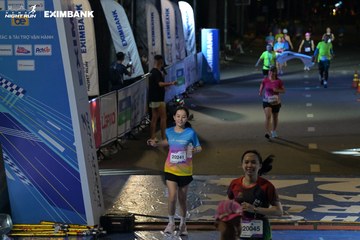 HO CHI MINH CITY NIGHT RUN EXIMBANK 2024 - Ảnh #2027033