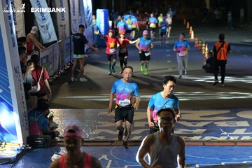HO CHI MINH CITY NIGHT RUN EXIMBANK 2024 - Ảnh #2027469