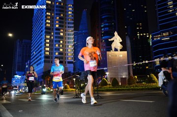HO CHI MINH CITY NIGHT RUN EXIMBANK 2024 - Ảnh #1990289