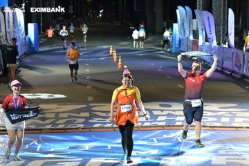 HO CHI MINH CITY NIGHT RUN EXIMBANK 2024 - Ảnh #2028929