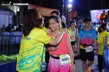 HO CHI MINH CITY NIGHT RUN EXIMBANK 2024 - Ảnh #2012358
