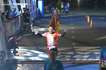 HO CHI MINH CITY NIGHT RUN EXIMBANK 2024 - Ảnh #2029467