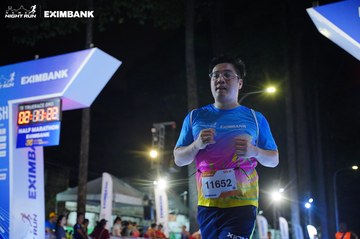 HO CHI MINH CITY NIGHT RUN EXIMBANK 2024 - Ảnh #2033966