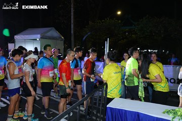 HO CHI MINH CITY NIGHT RUN EXIMBANK 2024 - Ảnh #2012525