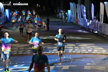 HO CHI MINH CITY NIGHT RUN EXIMBANK 2024 - Ảnh #2034061