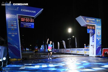 HO CHI MINH CITY NIGHT RUN EXIMBANK 2024 - Ảnh #2059240