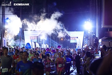 HO CHI MINH CITY NIGHT RUN EXIMBANK 2024 - Ảnh #1970261