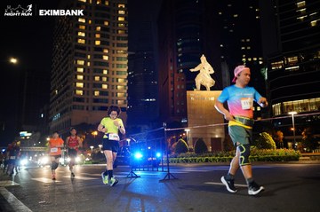 HO CHI MINH CITY NIGHT RUN EXIMBANK 2024 - Ảnh #1990845