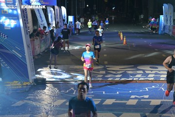 HO CHI MINH CITY NIGHT RUN EXIMBANK 2024 - Ảnh #2033095