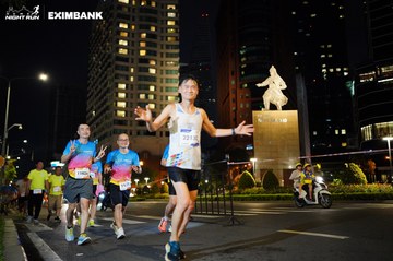 HO CHI MINH CITY NIGHT RUN EXIMBANK 2024 - Ảnh #1990561