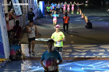 HO CHI MINH CITY NIGHT RUN EXIMBANK 2024 - Ảnh #2027861