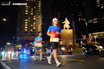 HO CHI MINH CITY NIGHT RUN EXIMBANK 2024 - Ảnh #1990832
