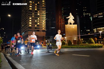 HO CHI MINH CITY NIGHT RUN EXIMBANK 2024 - Ảnh #1990099
