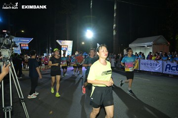 HO CHI MINH CITY NIGHT RUN EXIMBANK 2024 - Ảnh #1970822
