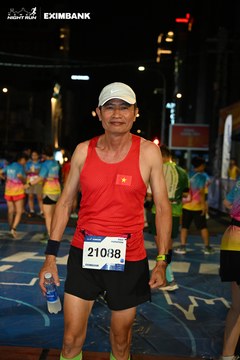 HO CHI MINH CITY NIGHT RUN EXIMBANK 2024 - Ảnh #1970476
