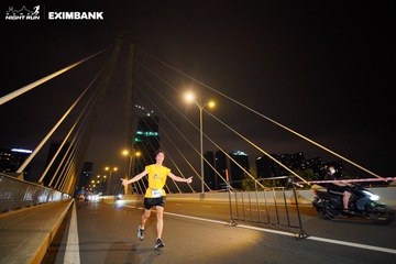 HO CHI MINH CITY NIGHT RUN EXIMBANK 2024 - Ảnh #2024425