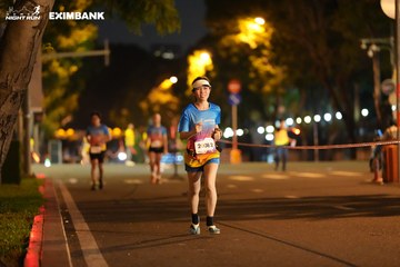 HO CHI MINH CITY NIGHT RUN EXIMBANK 2024 - Ảnh #2160108