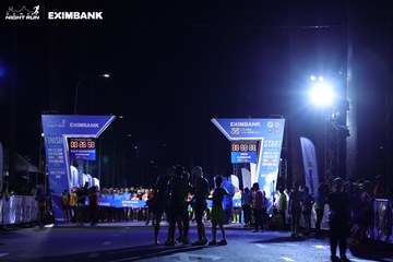 HO CHI MINH CITY NIGHT RUN EXIMBANK 2024 - Ảnh #1970219