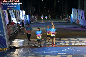 HO CHI MINH CITY NIGHT RUN EXIMBANK 2024 - Ảnh #2032072