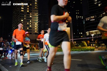 HO CHI MINH CITY NIGHT RUN EXIMBANK 2024 - Ảnh #1990294