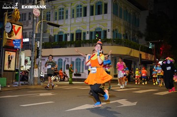 HO CHI MINH CITY NIGHT RUN EXIMBANK 2024 - Ảnh #2032212