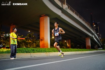 HO CHI MINH CITY NIGHT RUN EXIMBANK 2024 - Ảnh #1988547