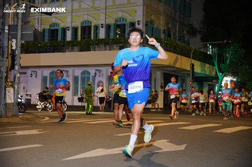 HO CHI MINH CITY NIGHT RUN EXIMBANK 2024 - Ảnh #2031488