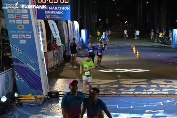 HO CHI MINH CITY NIGHT RUN EXIMBANK 2024 - Ảnh #2025746