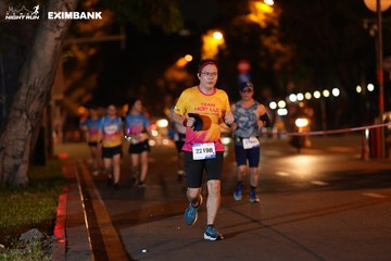 HO CHI MINH CITY NIGHT RUN EXIMBANK 2024 - Ảnh #2159302
