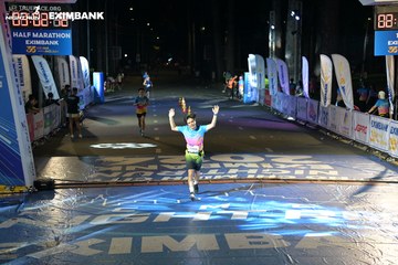 HO CHI MINH CITY NIGHT RUN EXIMBANK 2024 - Ảnh #2029966
