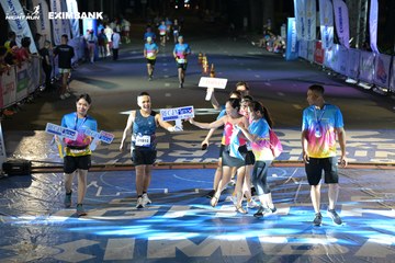 HO CHI MINH CITY NIGHT RUN EXIMBANK 2024 - Ảnh #2032927