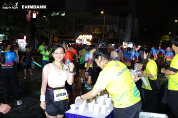 HO CHI MINH CITY NIGHT RUN EXIMBANK 2024 - Ảnh #2012480