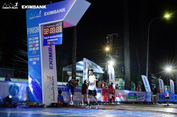 HO CHI MINH CITY NIGHT RUN EXIMBANK 2024 - Ảnh #2035072
