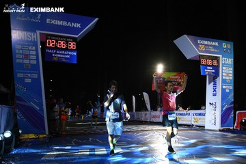 HO CHI MINH CITY NIGHT RUN EXIMBANK 2024 - Ảnh #2062204