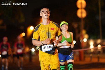 HO CHI MINH CITY NIGHT RUN EXIMBANK 2024 - Ảnh #2160472