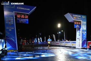 HO CHI MINH CITY NIGHT RUN EXIMBANK 2024 - Ảnh #2061841