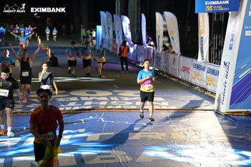 HO CHI MINH CITY NIGHT RUN EXIMBANK 2024 - Ảnh #2028723