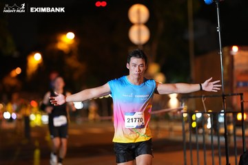 HO CHI MINH CITY NIGHT RUN EXIMBANK 2024 - Ảnh #2159228