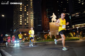 HO CHI MINH CITY NIGHT RUN EXIMBANK 2024 - Ảnh #1991138