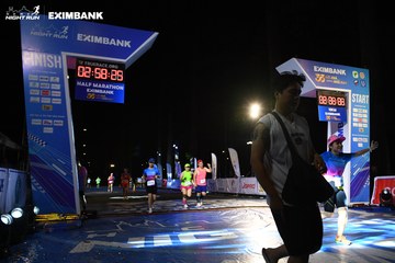 HO CHI MINH CITY NIGHT RUN EXIMBANK 2024 - Ảnh #2060221