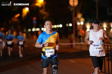 HO CHI MINH CITY NIGHT RUN EXIMBANK 2024 - Ảnh #2159179
