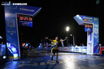 HO CHI MINH CITY NIGHT RUN EXIMBANK 2024 - Ảnh #2063358