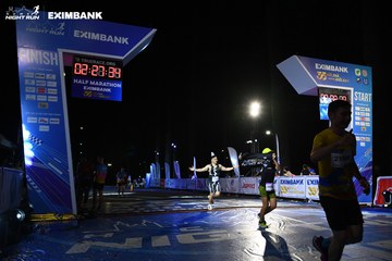 HO CHI MINH CITY NIGHT RUN EXIMBANK 2024 - Ảnh #2063456