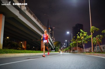 HO CHI MINH CITY NIGHT RUN EXIMBANK 2024 - Ảnh #1988555