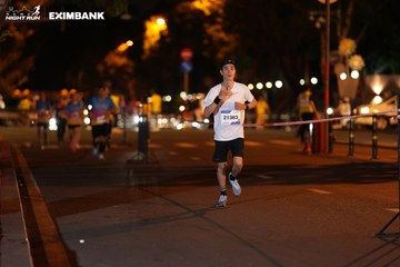 HO CHI MINH CITY NIGHT RUN EXIMBANK 2024 - Ảnh #2159201