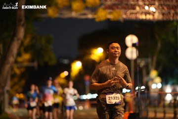 HO CHI MINH CITY NIGHT RUN EXIMBANK 2024 - Ảnh #2159942